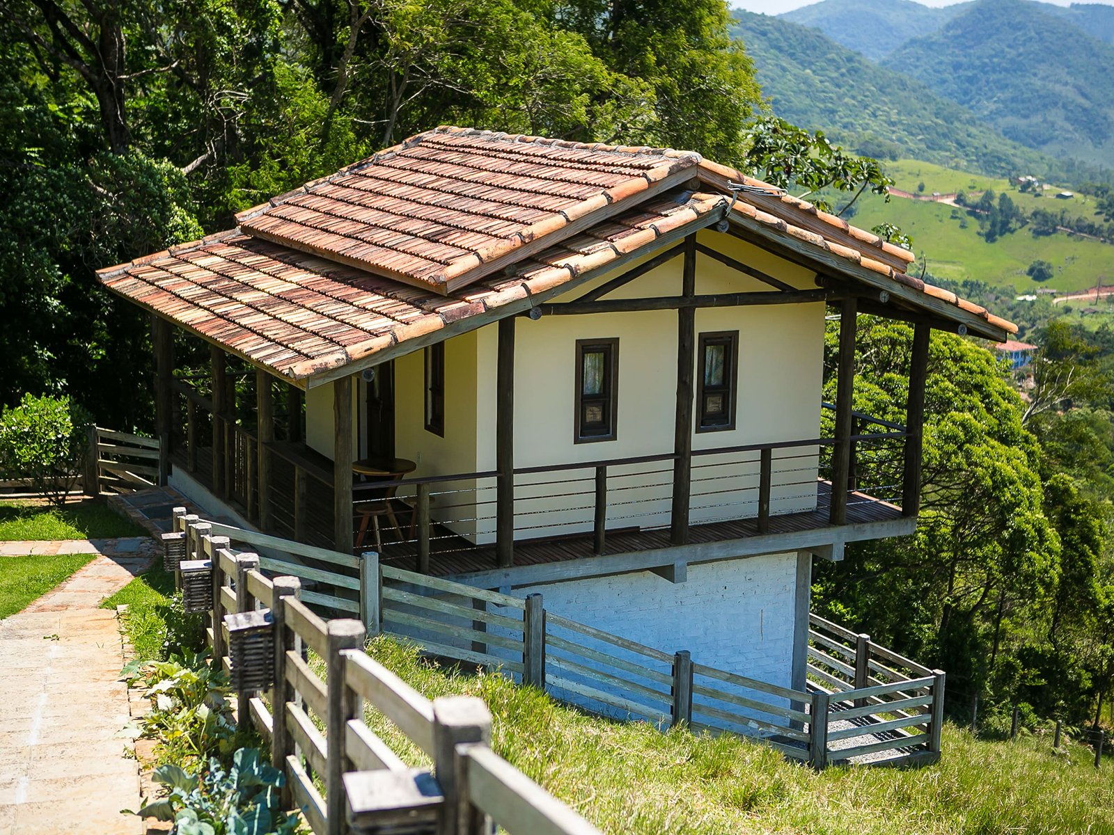 Eco Mirante Hotel